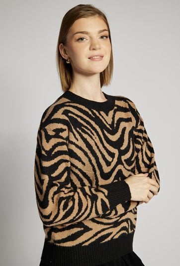 Wzorzysty sweter