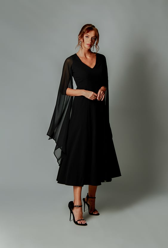 Sukienka damska z rozcięciami na rękawach