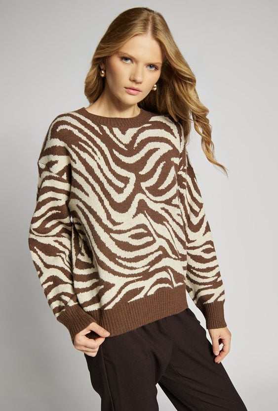 Wzorzysty sweter