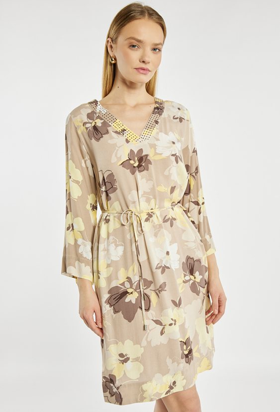 Sukienka midi z wzorem