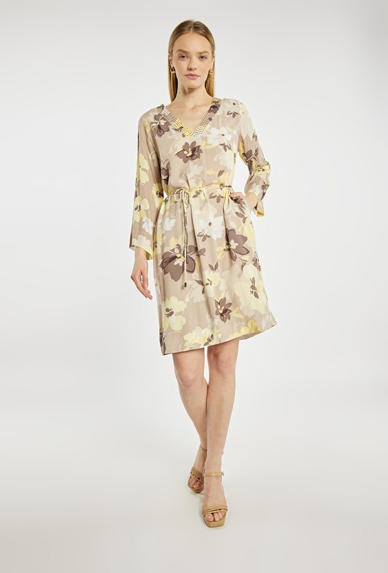 Sukienka midi z wzorem