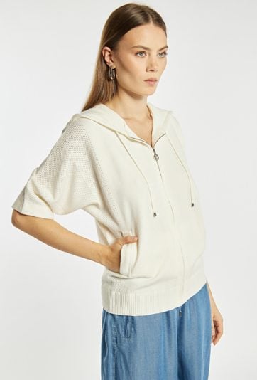 Sweter damski z kapturem