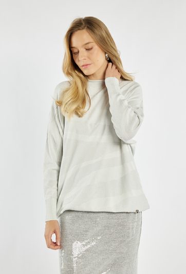 Sweter z delikatnym połyskiem