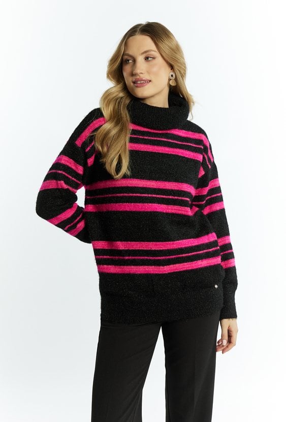 Dłuższy sweter w paski