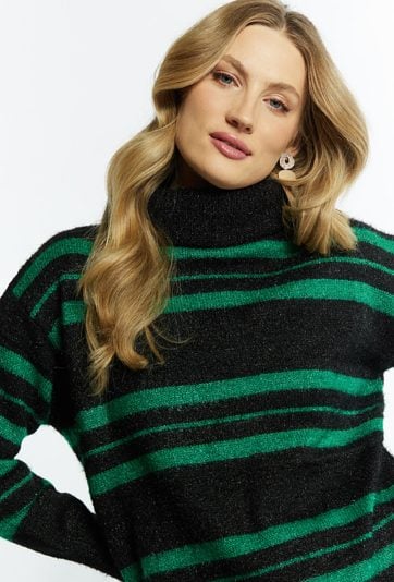 Dłuższy sweter w paski