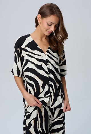 Bluzka na guziki z domieszką lnu