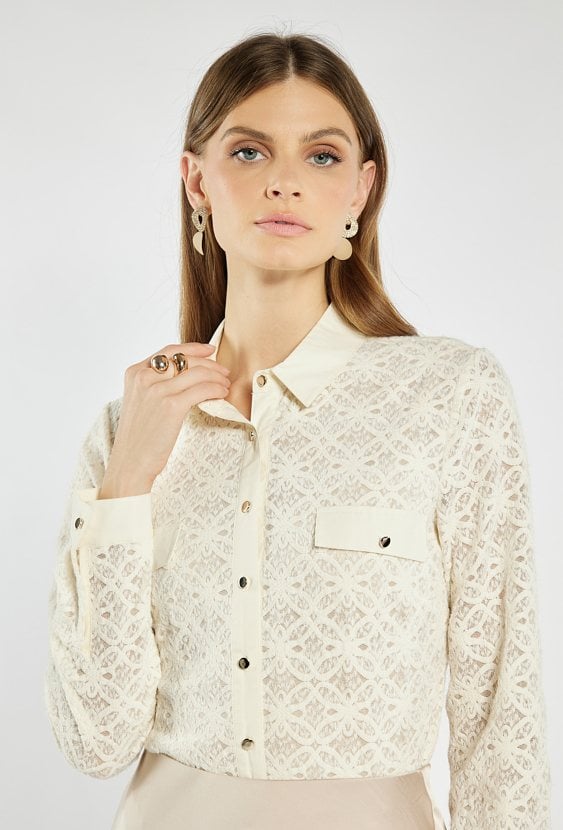 Elegancka koszula z koronki