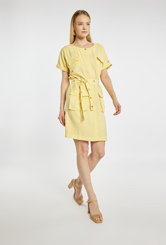 Sukienka mini z wiązaniem