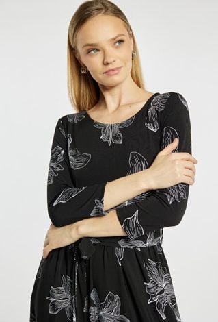 Sukienka midi z wiązaniem