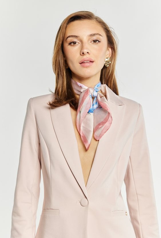 Elegancka marynarka damska