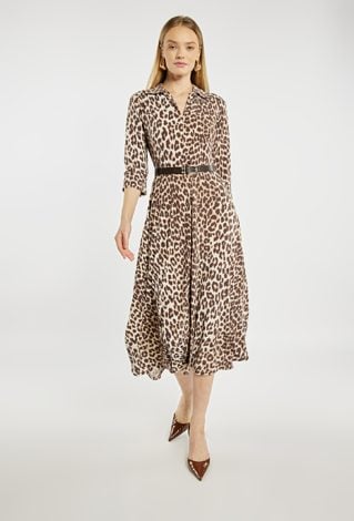 Sukienka w zwierzęcy wzór