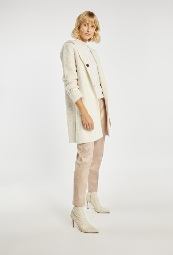 Długi sweter z kapturem