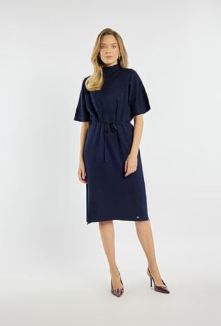 Dzianinowa sukienka z wiązaniem