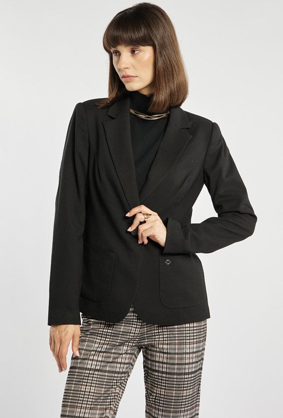 Klasyczna marynarka damska