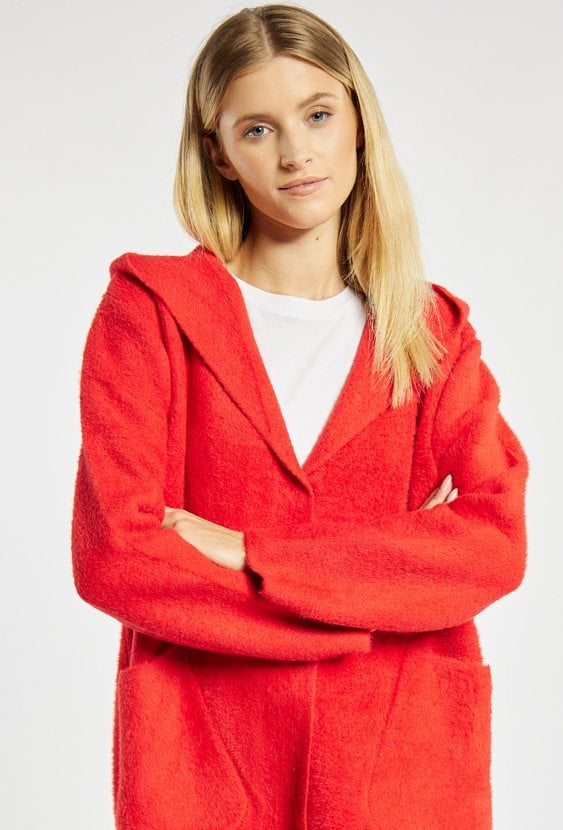 Długi sweter z kapturem