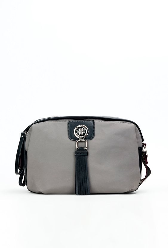 Damska torba ze stylowymi frędzlami