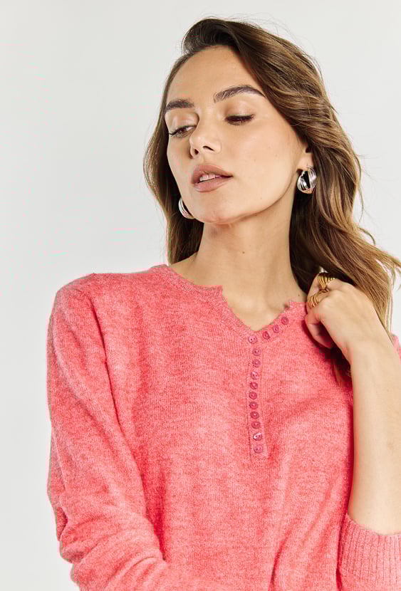 Sweter damski z guzikami