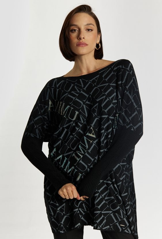 Sweter o swobodnym kroju z wzorem