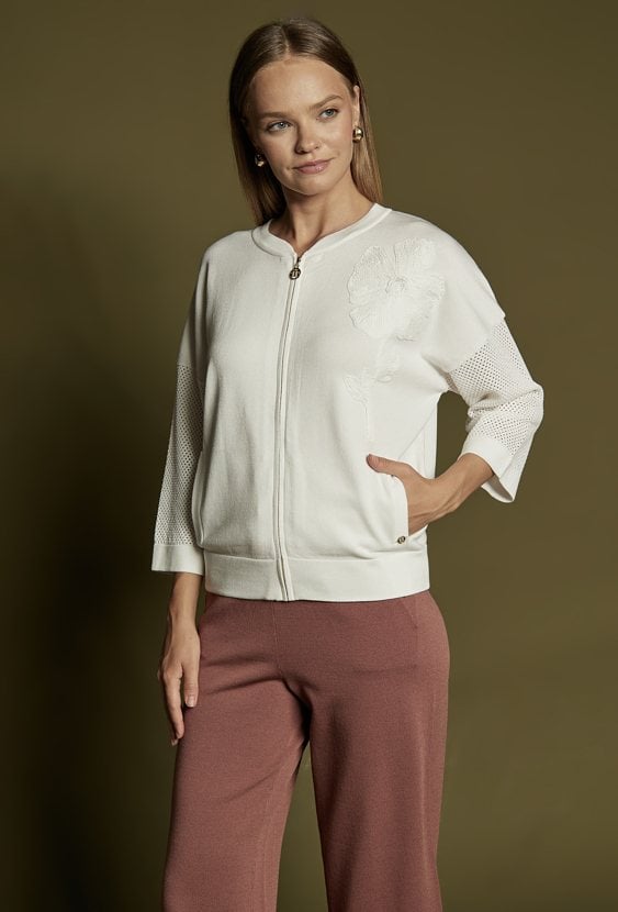 Sweter z wzorem