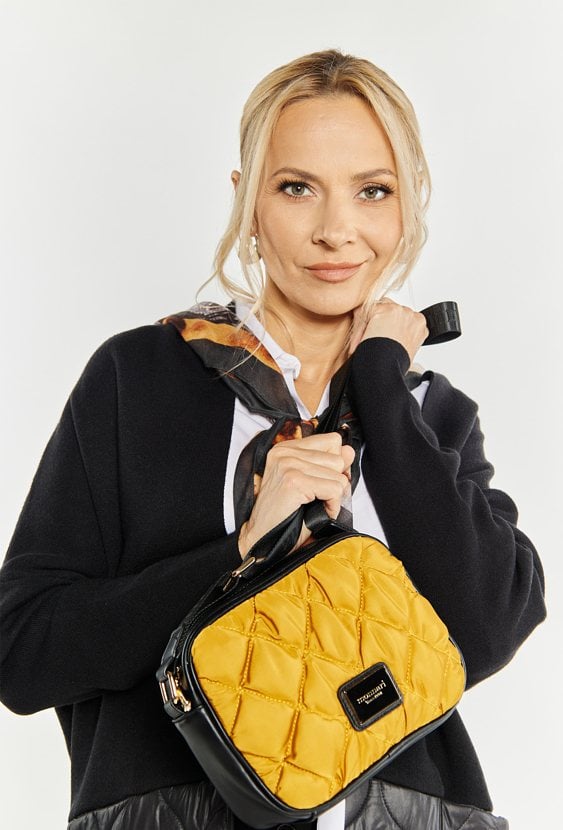 Torba damska z ciekawą fakturą