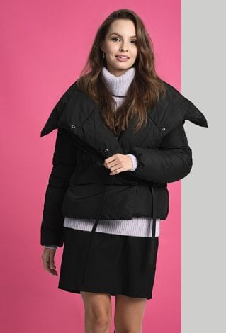 Czarna ocieplana krótka kurta