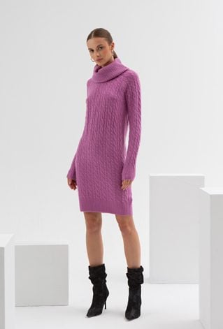 Długa swetrowa sukienka z golfem