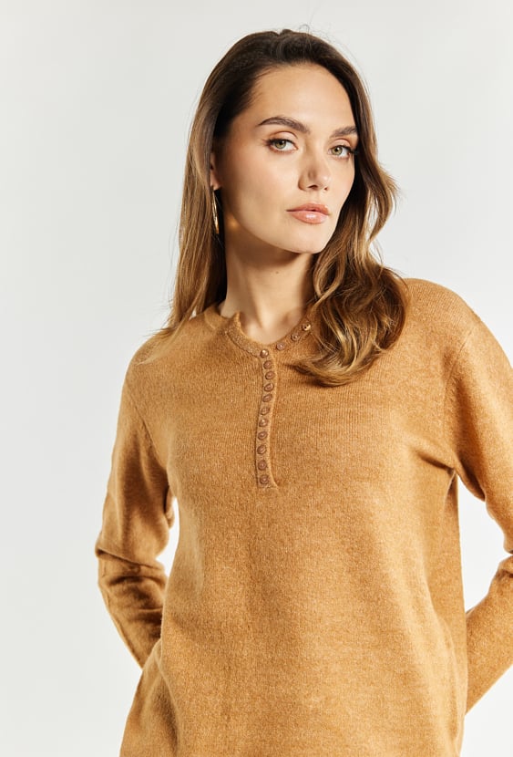 Sweter damski z guzikami