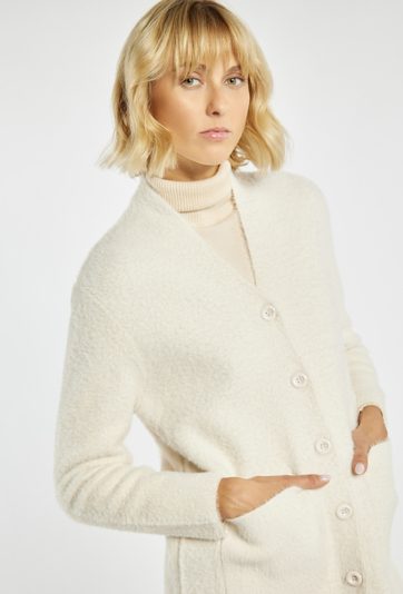 Dłuższy, rozpinany sweter