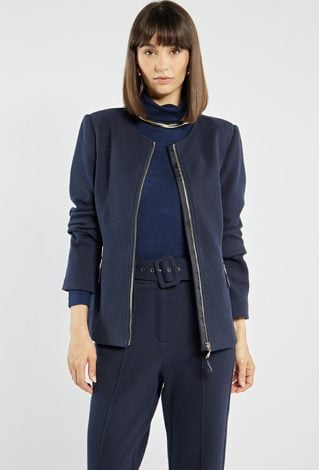 Marynarka o nowoczesnym kroju