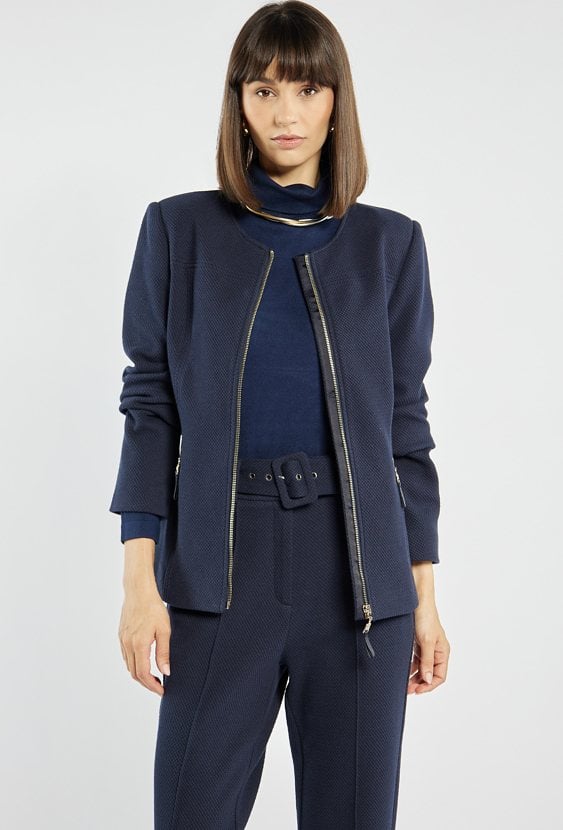 Marynarka o nowoczesnym kroju