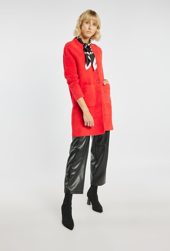 Dłuższy, rozpinany sweter