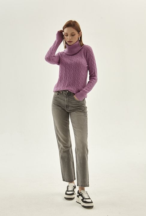 Golf z warkoczowym splotem