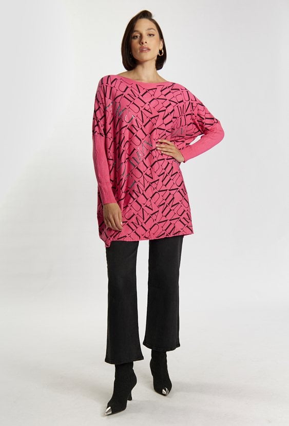 Sweter o swobodnym kroju z wzorem