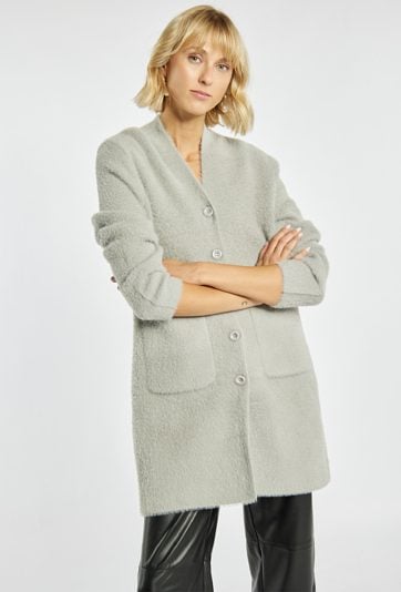 Dłuższy, rozpinany sweter