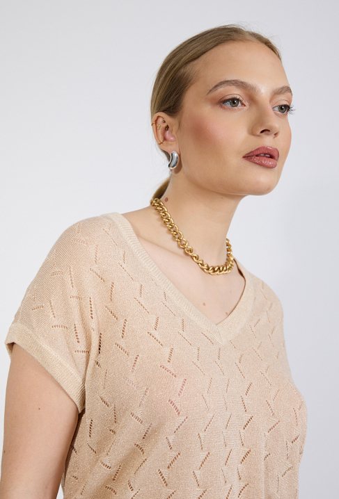 Sweter damski z ażurowym wzorem