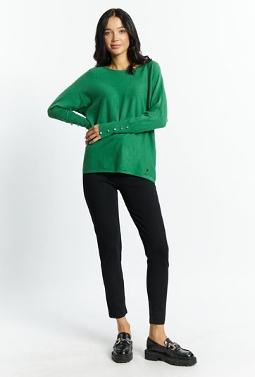 Sweter damski z ozdobnymi guzikami