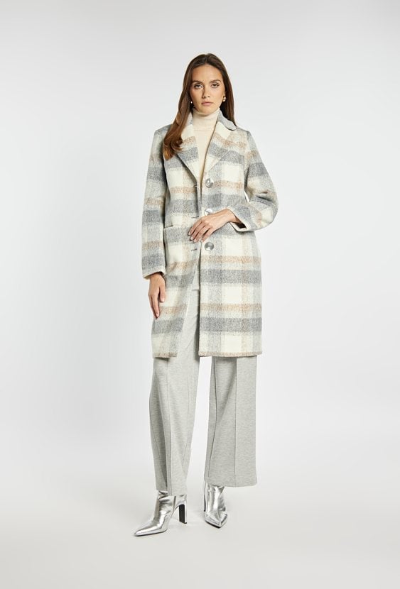 Klasyczny płaszcz damski