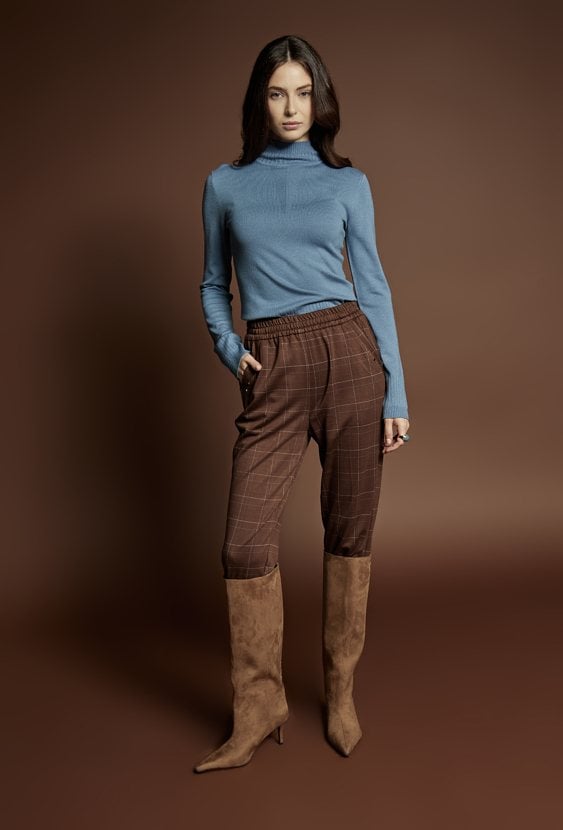 Sweter z golfem