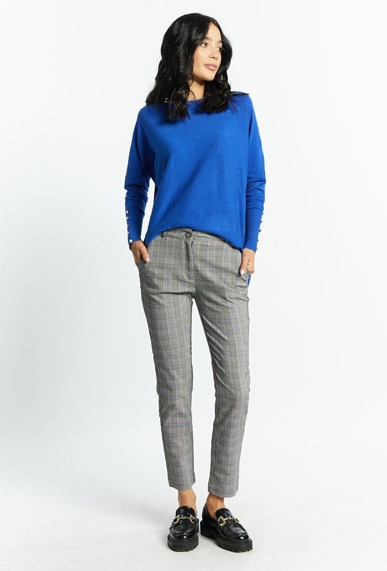 Sweter damski z ozdobnymi guzikami