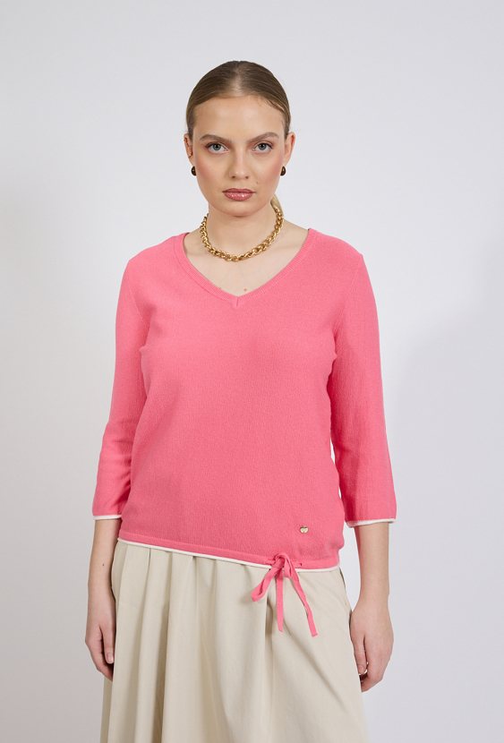 Sweter damski z małym wiązaniem