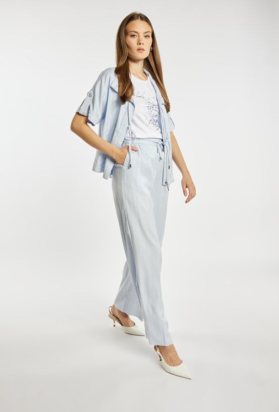 Luźne spodnie w paski