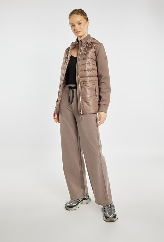 Sportowa kurtka ze ściągaczem