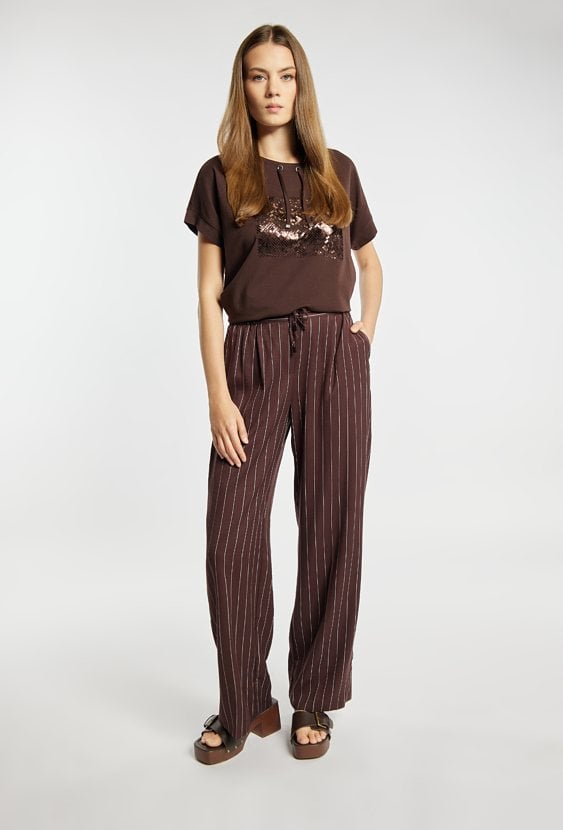 Luźne spodnie w paski