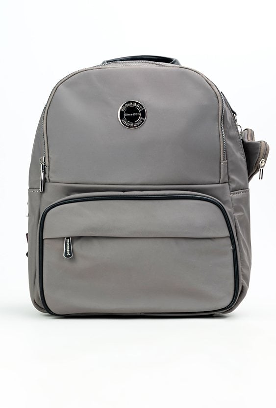 Damski plecak z regulowanymi paskami