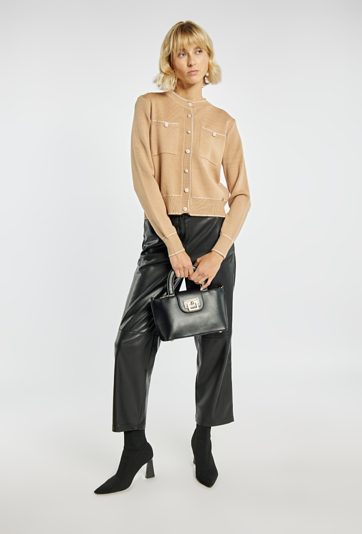 Rozpinany sweter z kieszonkami