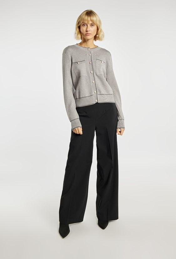 Rozpinany sweter z kieszonkami