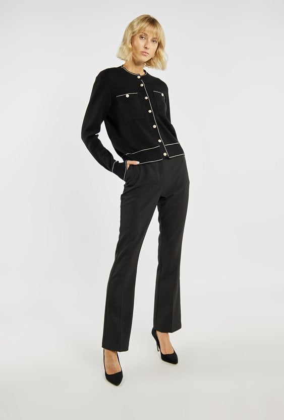 Rozpinany sweter z kieszonkami