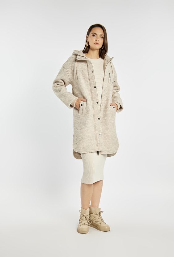 Płaszcz damski z dodatkiem wełny