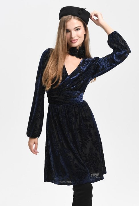 Granatowa sukienka z welurową aplikację