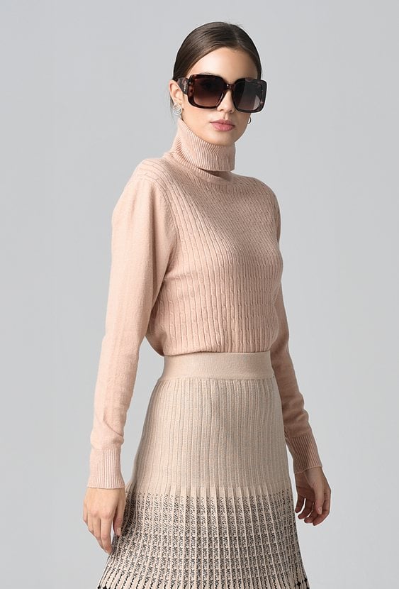 Sweter damski z pionowe prążki